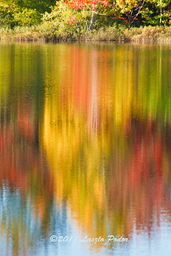 morning red lake canada reflection water yellow sunrise novascotia fallriver lakethomas gettyimagescanada