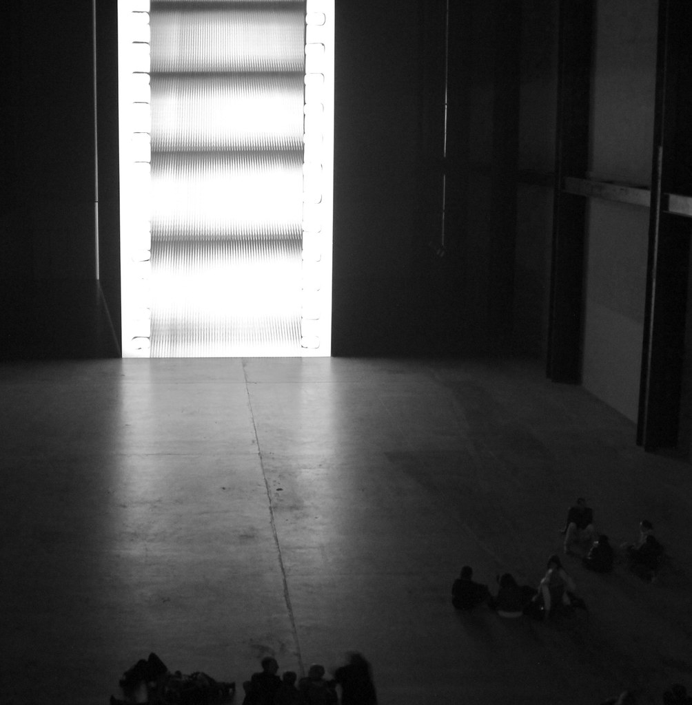 Large projection in a dark empty room - It's huge. - André Luís - Flickr