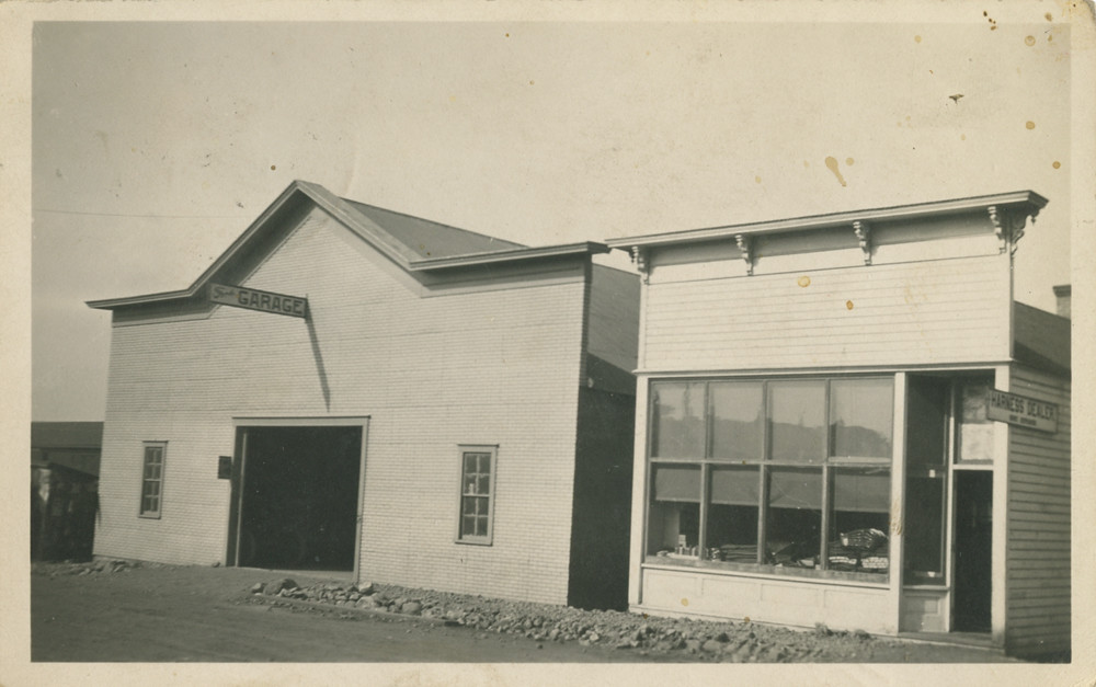 Ford Garage and Harness Shop, 1917 - LaCrosse, Washington
