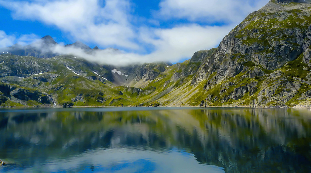 Mountain lake! | Pyrénées. France | Patrice THOMAS | Flickr