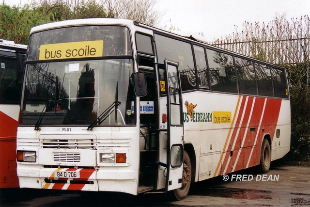 Bus Éireann PL 51 (84-D-706).