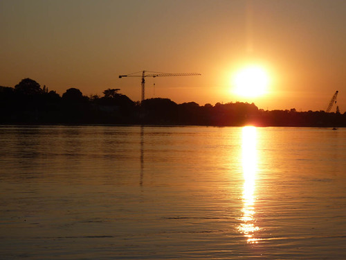 Coucher de soleil sur la Loire... Sunset... La Loire...P1210395 by  RêveOcéanOceanDream, Coucher de soleil sur la Loire, à Indre, Loire-Atlantique...light sunset sky orange sun nature water