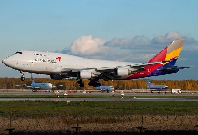 HL7413 Asiana Airlines Cargo  Boeing 747-48EM(BDSF)