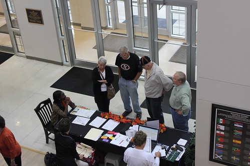 Check-In in the Niswonger Commons Living Room