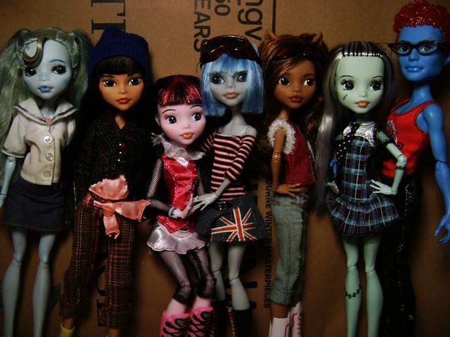 Monster High Doll - Green and Blue Hair Custom - wide 5