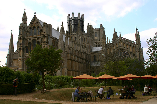 Cafe by the Cathedral