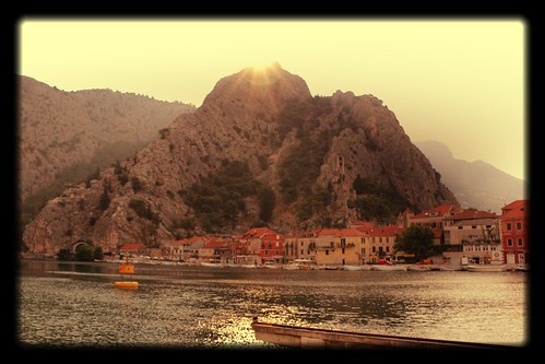 old city travel light summer sun mountain color reflection water rock architecture digital sunrise canon river eos nice colorful hill croatia calm oldtown fortress flares cetina omis 70d