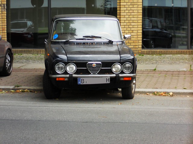Alfa Romeo Giulia Nuova Super 1300 (1974-1978)