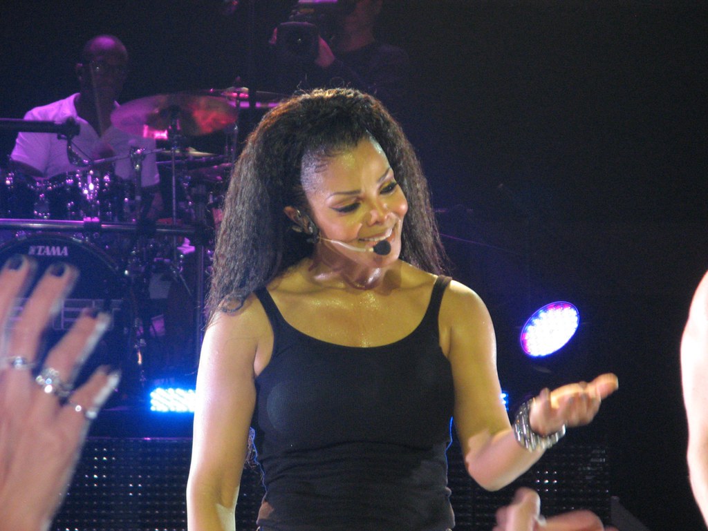 114 - Janet Jackson - Royal Albert Hall 2-7-2011 | -MaDMAn- | Flickr