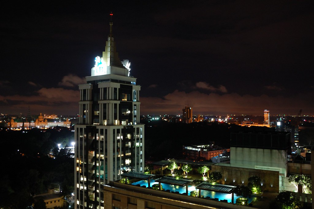 UB City Mall tourist places in Banglore