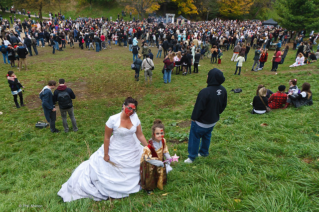 Zombie wedding