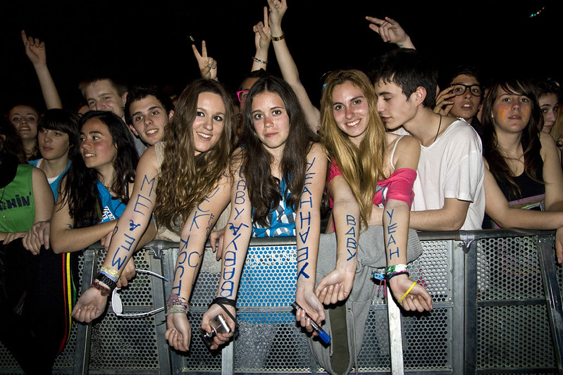 Público en el concierto de LMFAO
