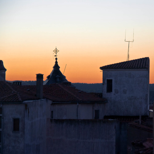 Sobre Los Tejados/Over The Roofs by //JUAN TOME//, <a href="http://youtu.be/n2xODjbfYw8" target="_blank" rel="nofollow">Who Knows Where The Time Goes</