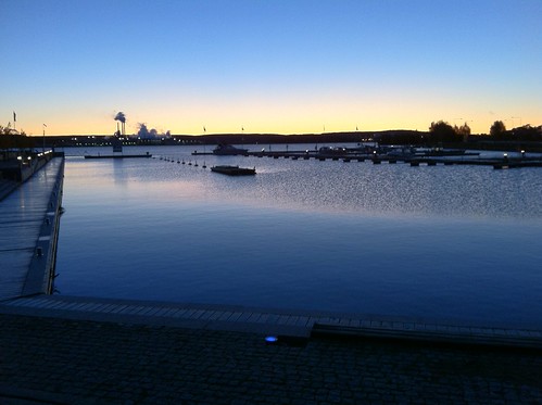 himmel sky hamn vatten morgon sundsvall sweden morning water
