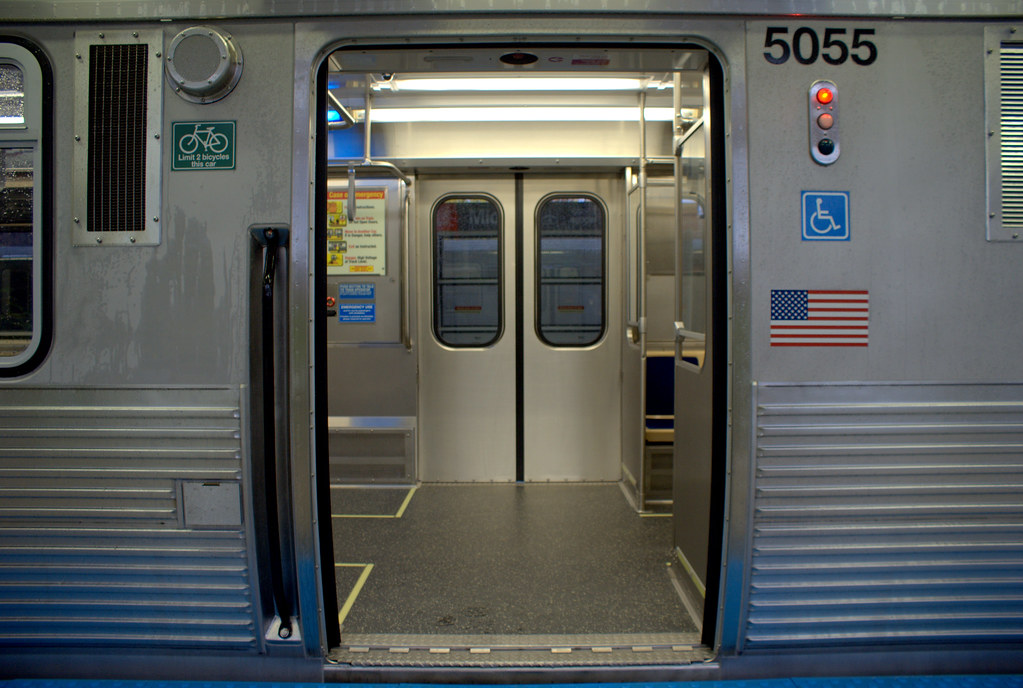 New 5000-series rail cars | Flickr