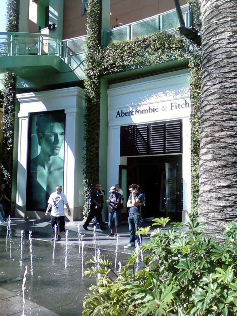 abercrombie citywalk