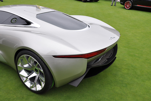 Jaguar CX 7 concept-rear.jpg