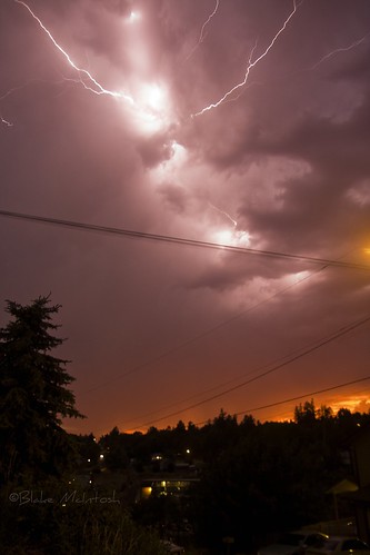 sunset storm nature weather canon washington pullman 1750 wa lightning tamron paluse 40d