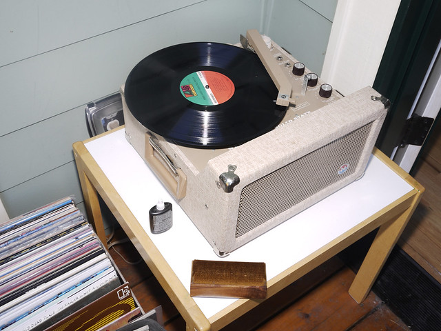 Newcomb Turntable