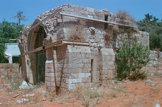 Remains of Abu El'Un mosque.