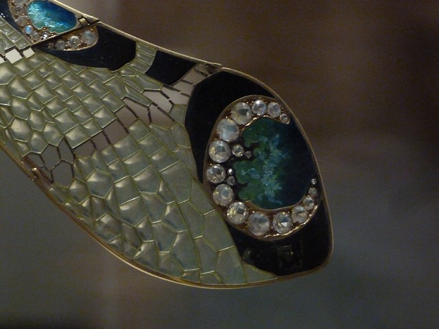 Dragonfly woman corsage ornament (detail), Lalique, Calouste Gulbenkian Museum, Lisbon