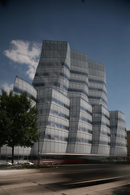 Frank Gehry, IAC Building, New York, 2007