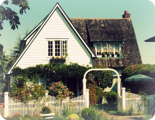 Charming little Tudor cottage