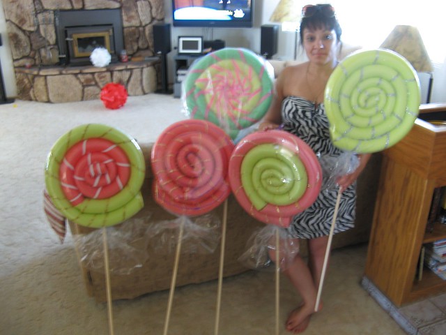 Giant lollipops