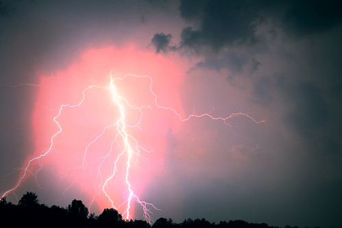 Lightning | Micah Simms | Flickr