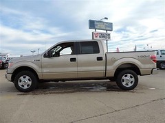 2014 Ford F-150 XLT Crew Cab 4WD $33,448