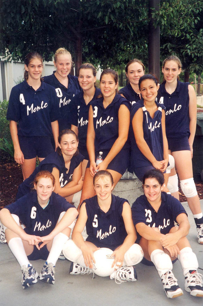1998 Girls Varsity Volleyball Team | Back row L to R: Natali… | Flickr
