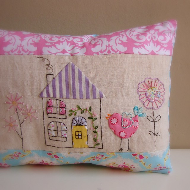 Cushion bird house applique embroidery2