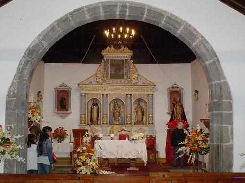 Único retablo de la ermita de San Bartolo
