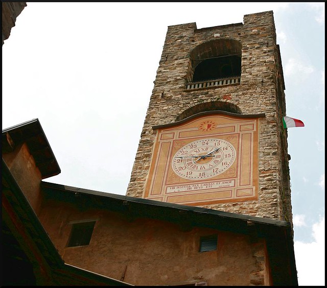 Bergamo Clock Tower - a photo on Flickriver