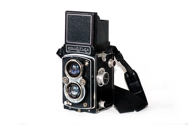 Rolleiflex 3.5 TLR Automatic (Type 4)