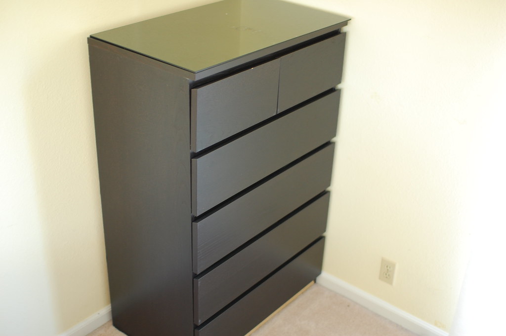 tyfoon En doden Black IKEA MALM 6-drawer dresser with glass top for sale | Flickr