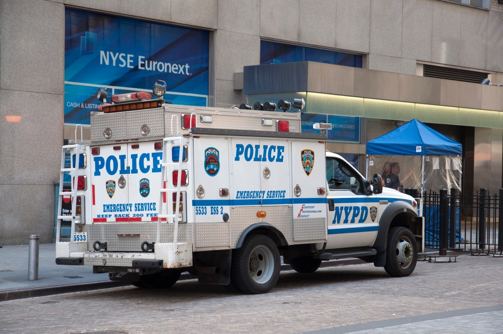 ESU Police Truck Back | An ESU truck near Wall Street and th… | Flickr