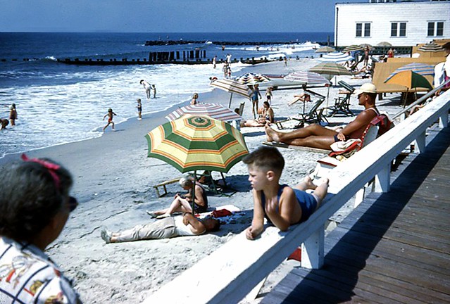 A SUMMER Day in Old CAPE MAY (NJ, USA) - Along the Boardwalk - KODACHROME