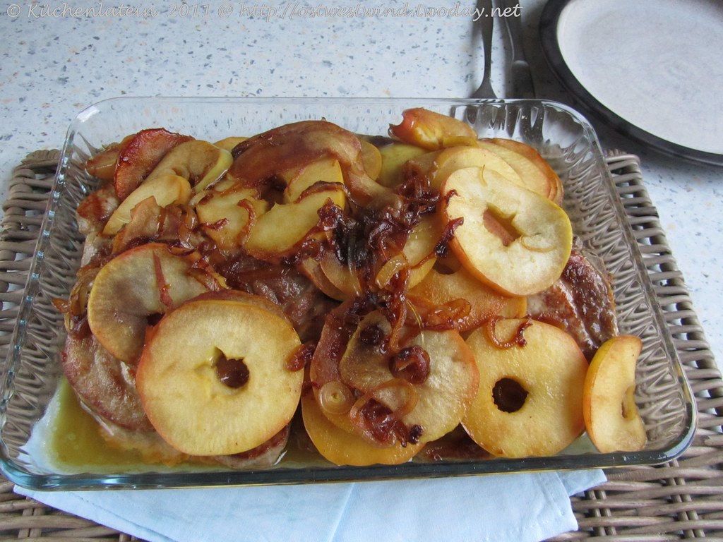 ©Schweinekoteletts mit Äpfeln und Zwiebeln 001 | Rezept: kue… | Flickr