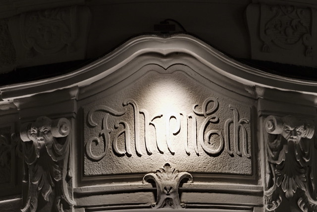 Falkeneck