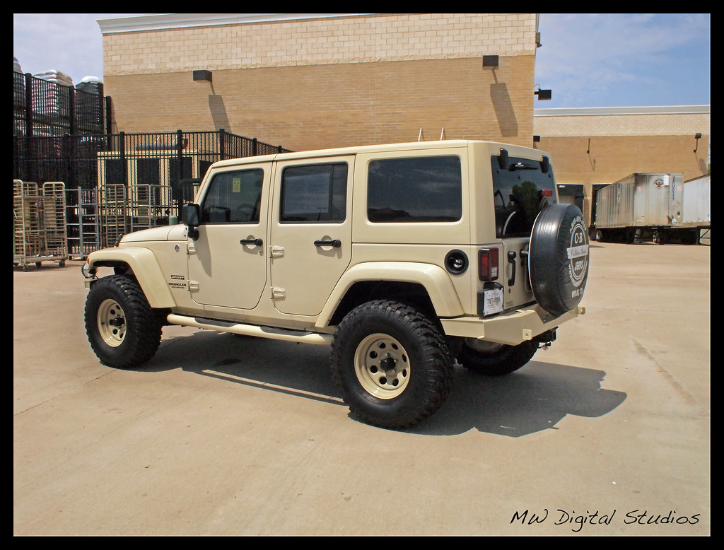 Sahara Tan Jeep Wrangler Unlimited | MWButterfly | Flickr