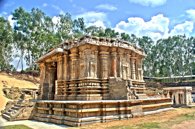 Keertinarayana temple at Talakad