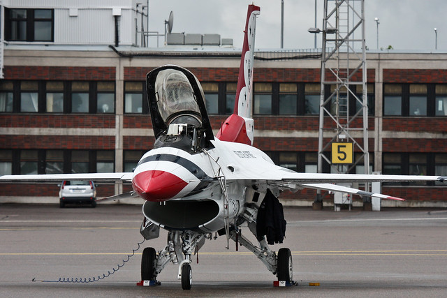USAF Thunderbirds no. 1