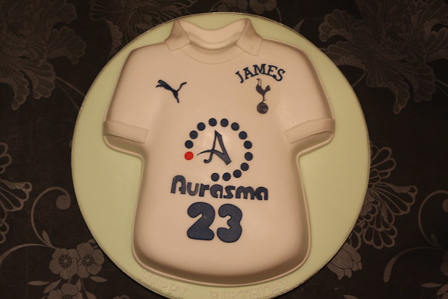 Tottenham Hotspur Football Shirt Cake