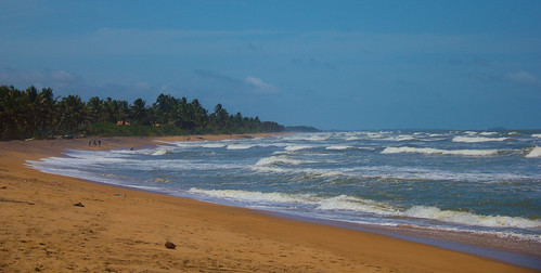 beach tangerine canon eos hotel waves srilanka kalutara 550d canonefs18200mmf3556is canon550d tangerinebeachhotel tracheotomybob