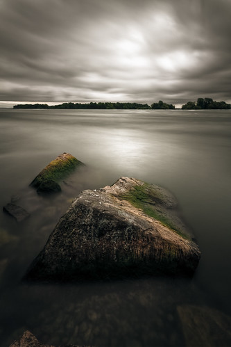 longexposure bw canada water clouds landscape blackwhite rocks quebec montreal dramatic overcast 5d lasalle canonef1740mmf4lusm lightroom saintlawrenceriver canoneos5d nd110