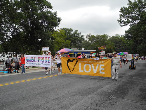 Standing on the Side of Love | Greenbelt Labor Day parade 20… | Flickr