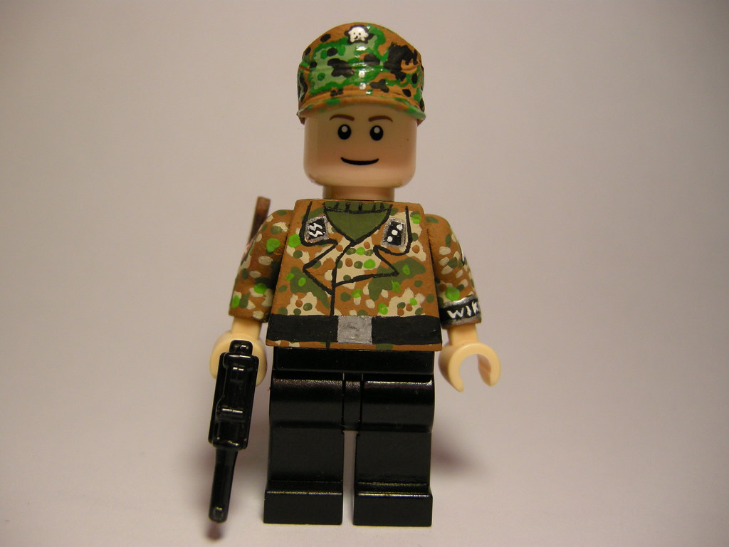 Swiss SS tank commander LEGO