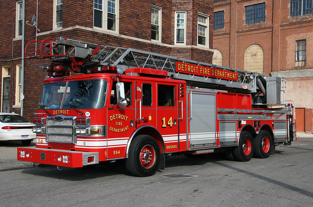 Pierce Dash Truck 14: Detroit Fire Dept