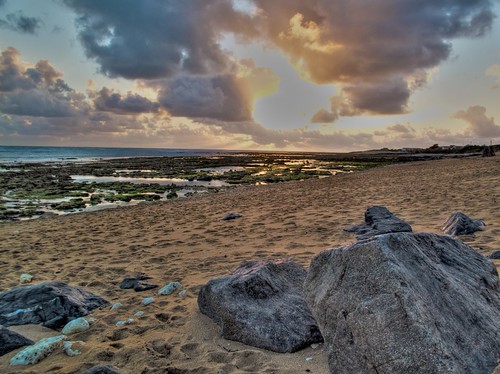 oleron_2011-08-08_20 - Version 2 by jfoto.fr, Sunset on island of Oleron on Atlantic Ocean, France
HDR traitement on with 3 differents exposures.
